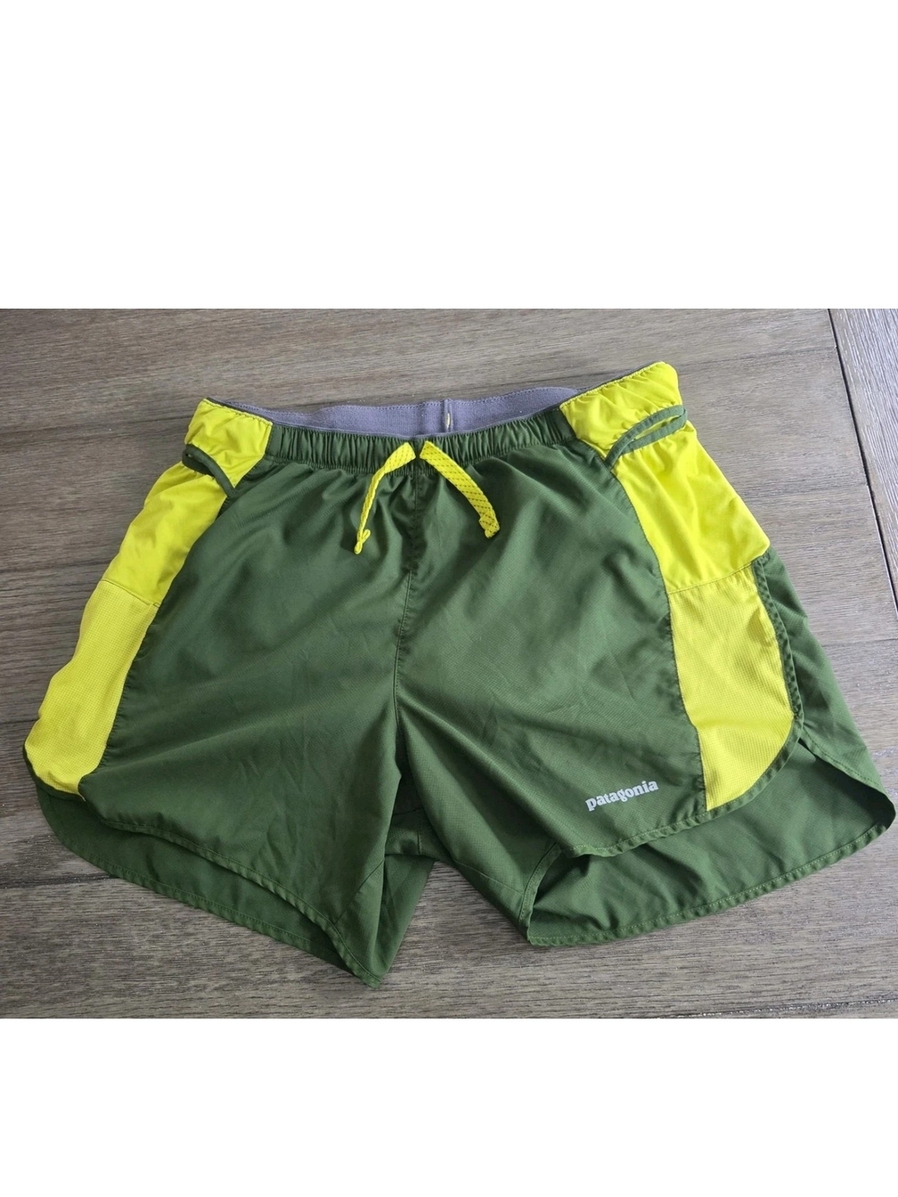 Men’s Patagonia Strider Pro Shorts 5” Size S Green Elastic Waist